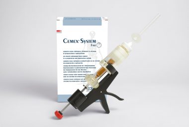 Schnellabbindender Knochenzement Cemex® System FAST zur Systemanmischung mit Zementpistole